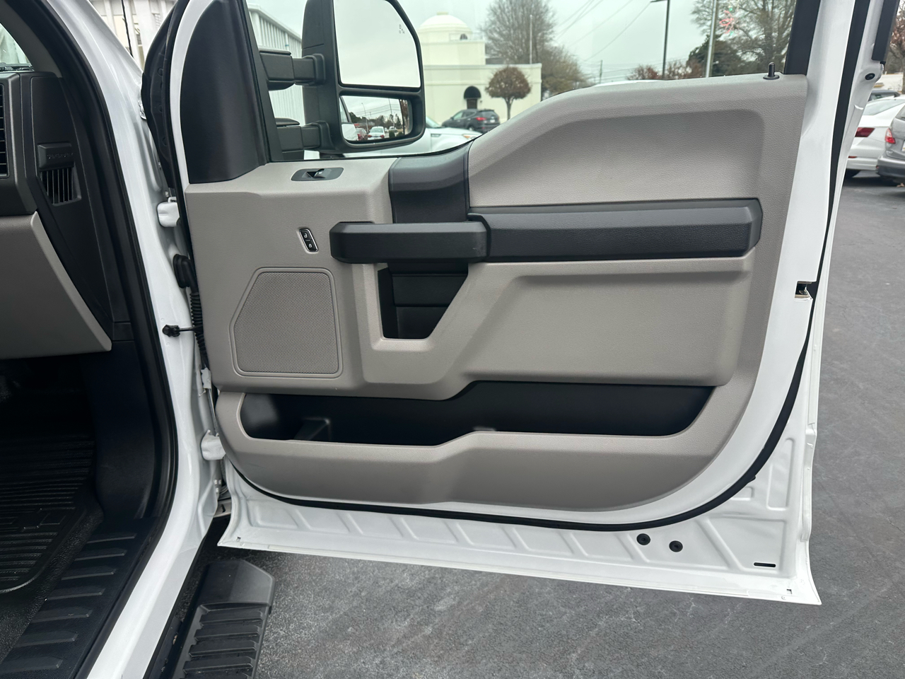 Ford Super Duty F-250 SRW 4WD SuperCab 158" XL 2019