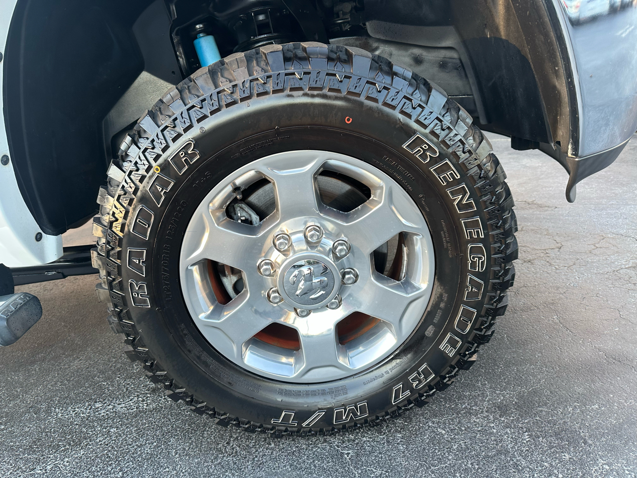 RAM 2500 Big Horn 4x4 Crew Cab 6'4" Box 2017