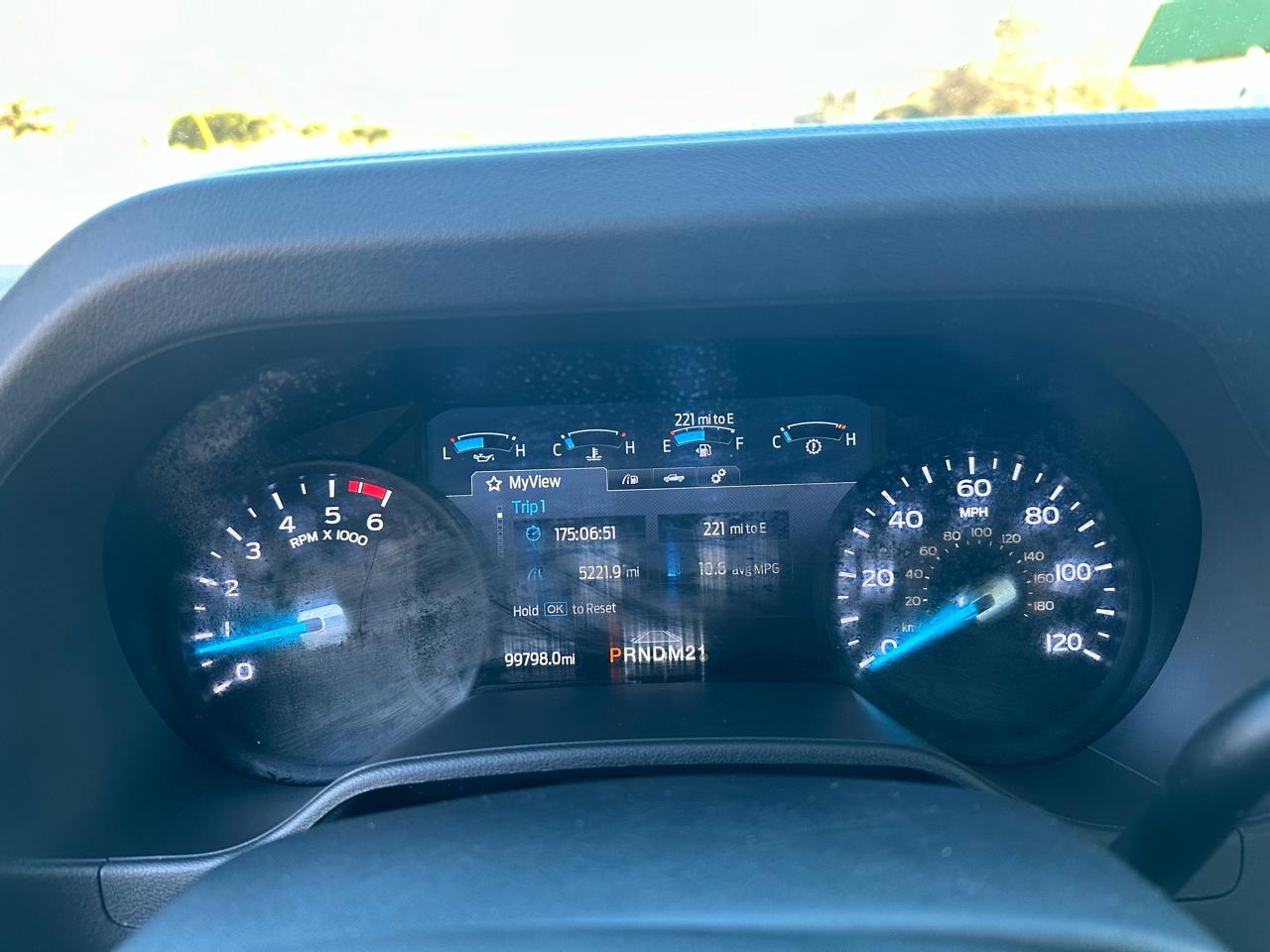 Ford Econoline E-350 2022