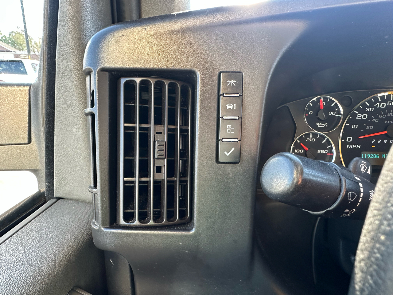 GMC Savana Commercial Cutaway 3500 Van 177" 2019