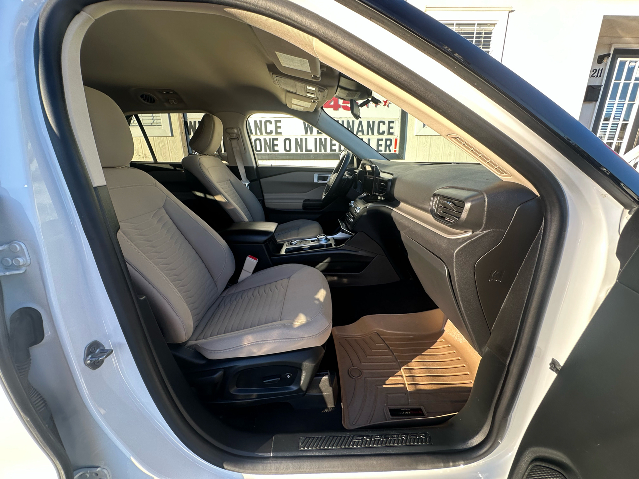 Ford Explorer XLT 4WD 2020