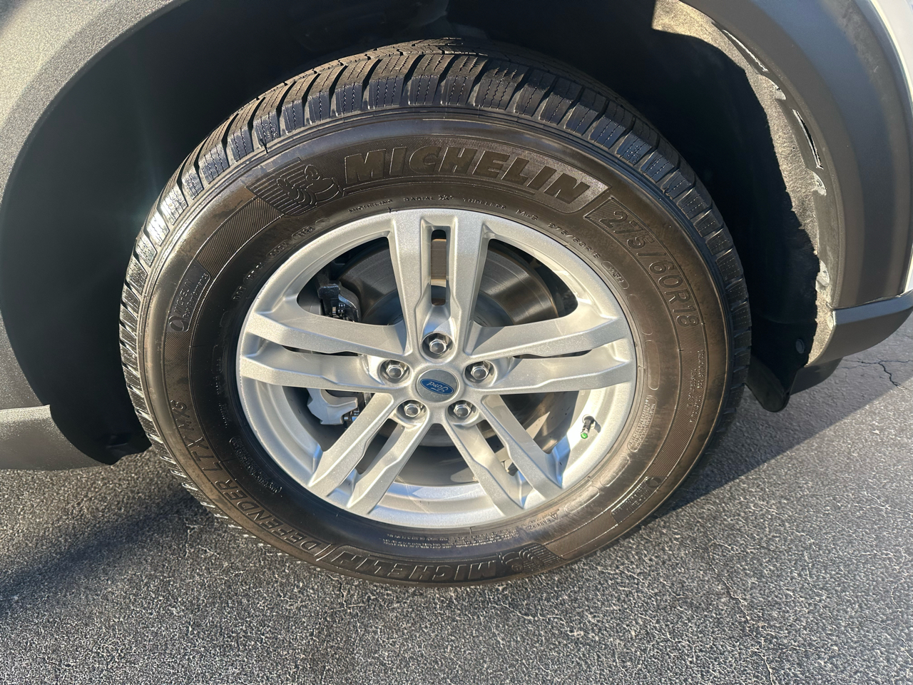 Ford Explorer XLT 4WD 2020