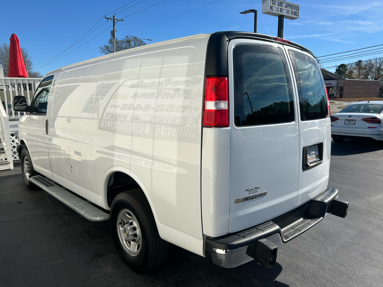 Chevrolet Express Cargo Van RWD 2500 135" 2024