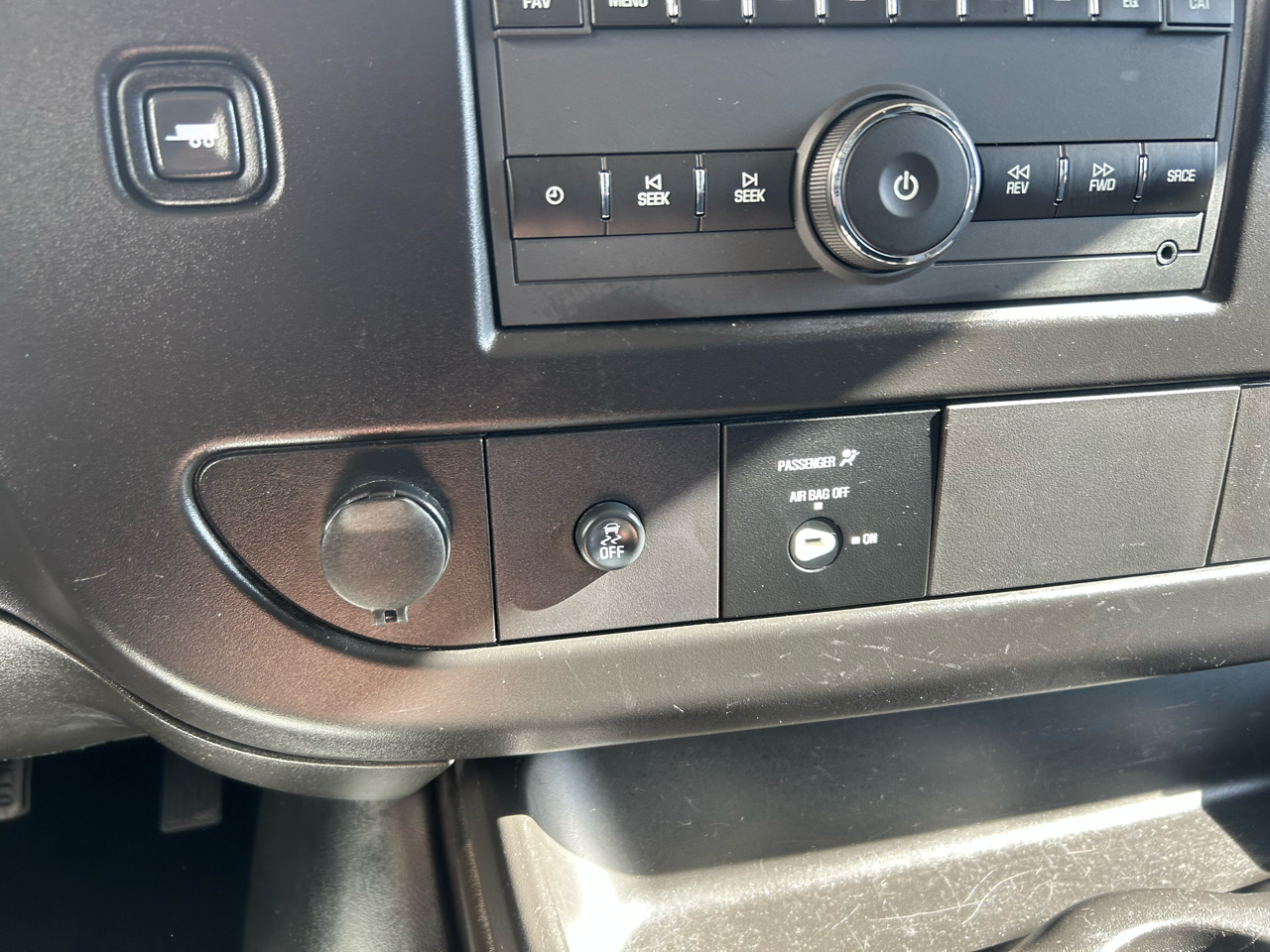 Chevrolet Express Cargo Van RWD 2500 135" 2024