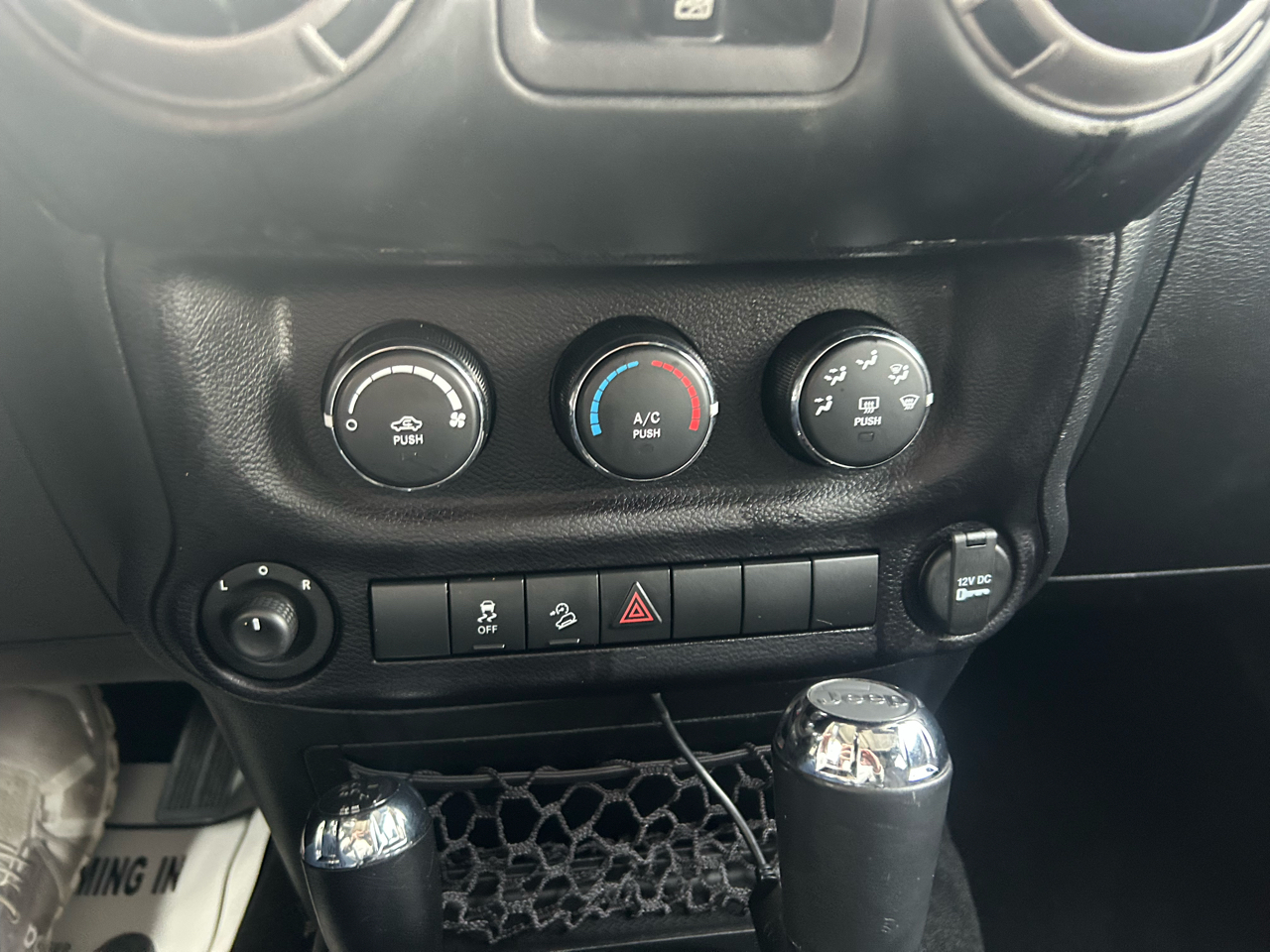 Jeep Wrangler Unlimited 4WD 4dr Sport 2015