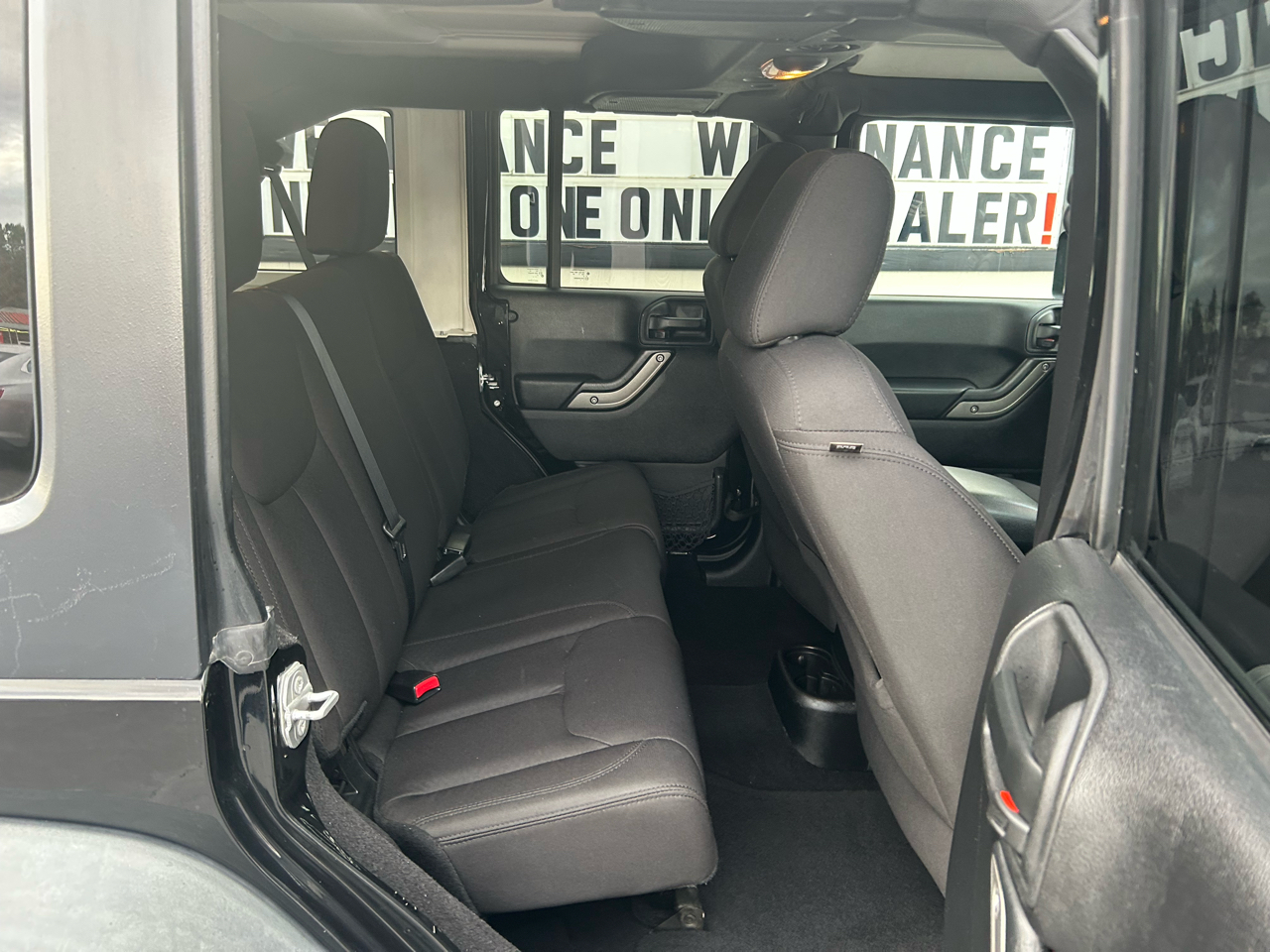 Jeep Wrangler Unlimited 4WD 4dr Sport 2015