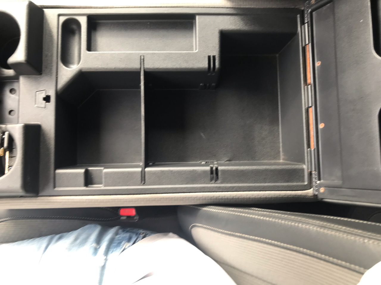 Nissan Titan 4x4 King Cab S 2019