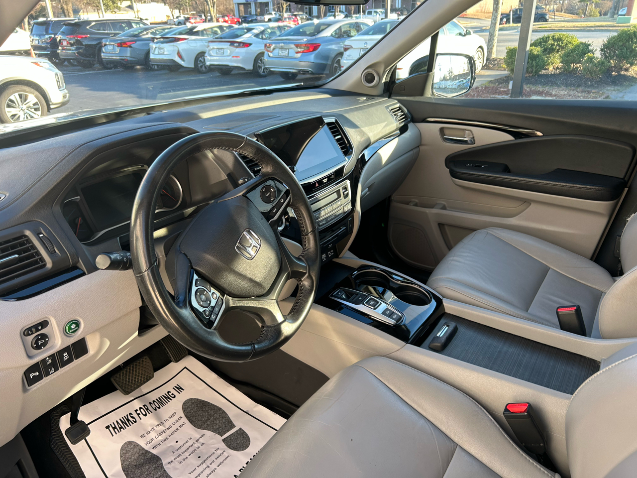 Honda Pilot Touring 7-Passenger AWD 2020