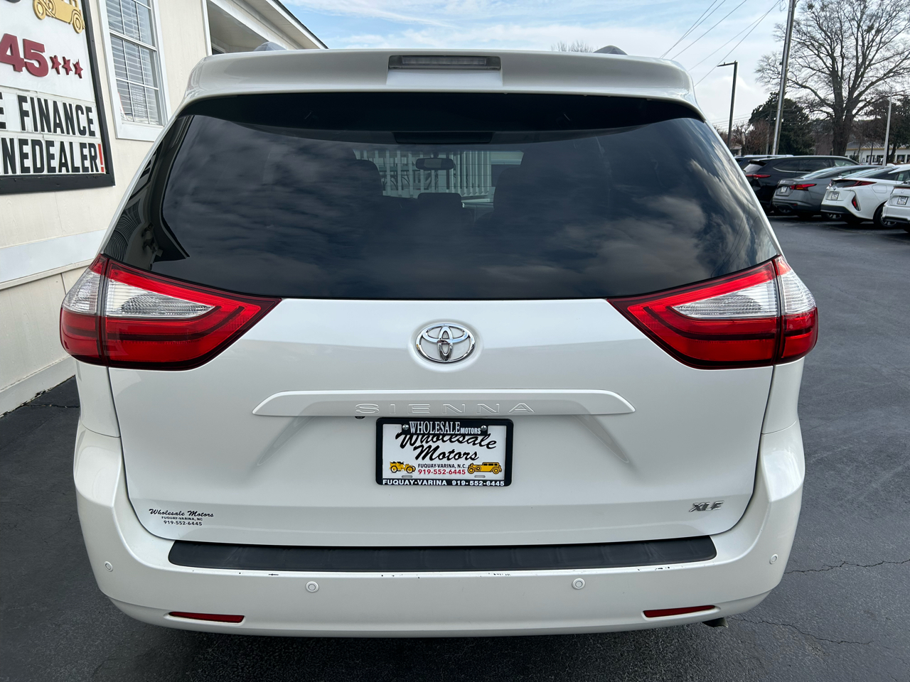 Toyota Sienna XLE 2015
