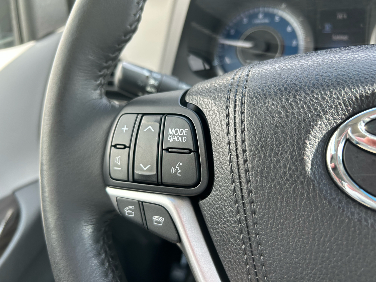 Toyota Sienna XLE 2015