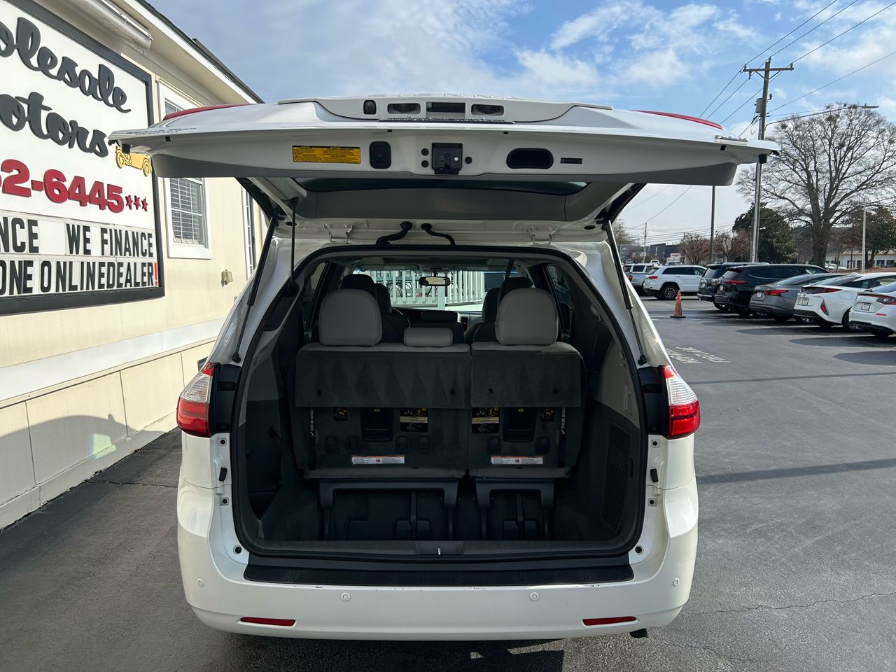 Toyota Sienna XLE 2015
