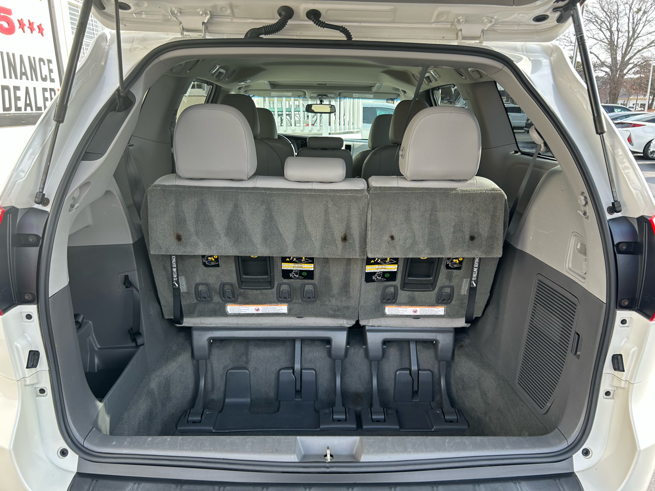 Toyota Sienna XLE 2015