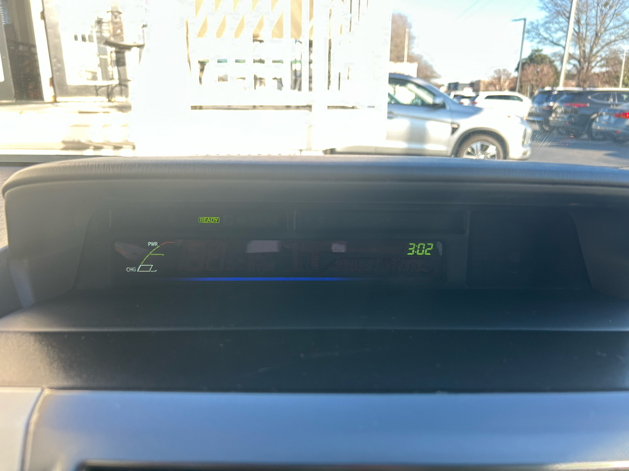 Toyota Prius V 5dr Wgn Three (Natl) 2014