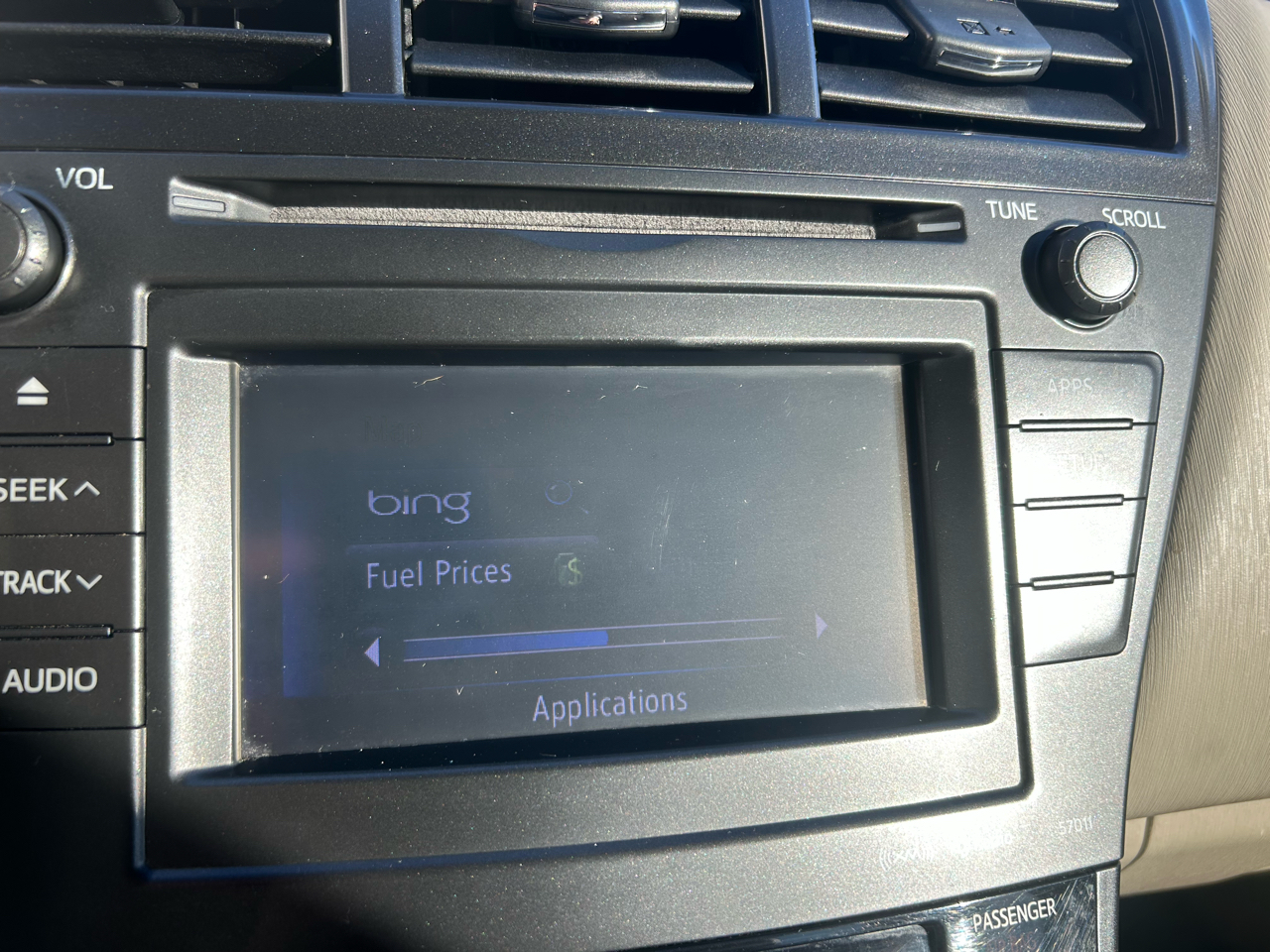 Toyota Prius V 5dr Wgn Three (Natl) 2014