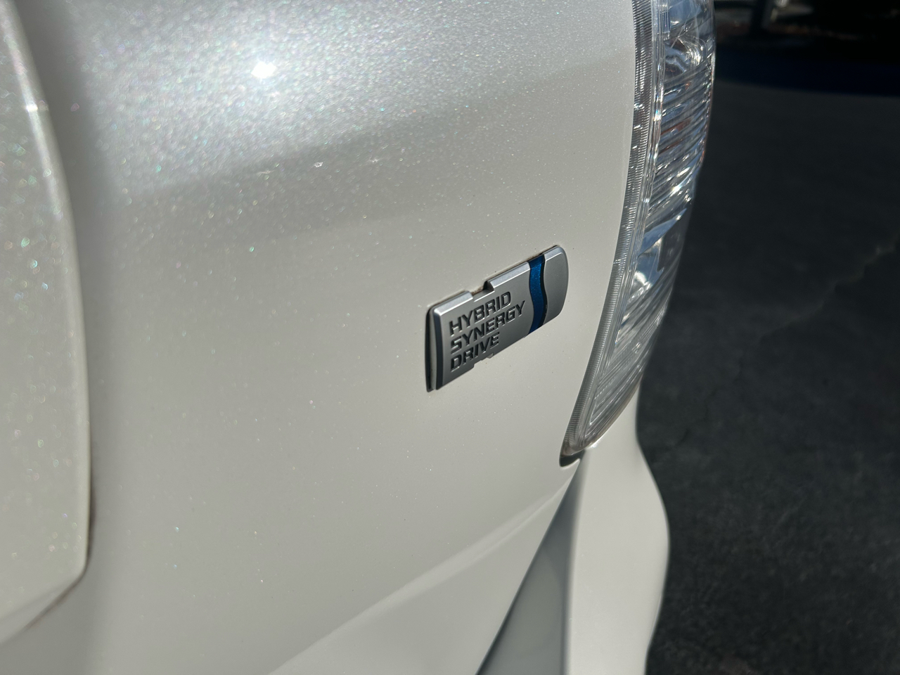 Toyota Prius V 5dr Wgn Three (Natl) 2014