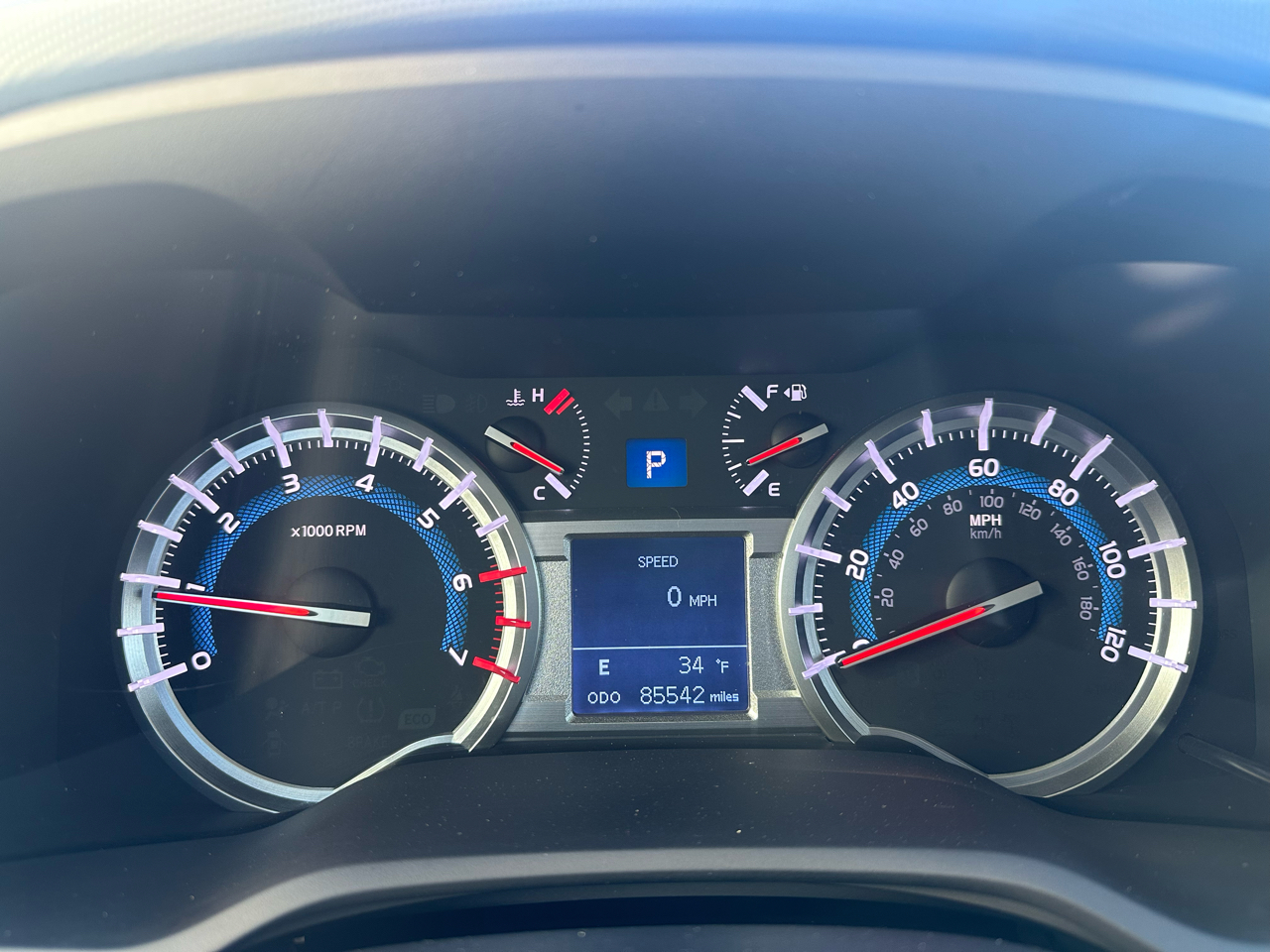 Toyota 4Runner TRD Off Road Premium 4WD (Natl) 2018