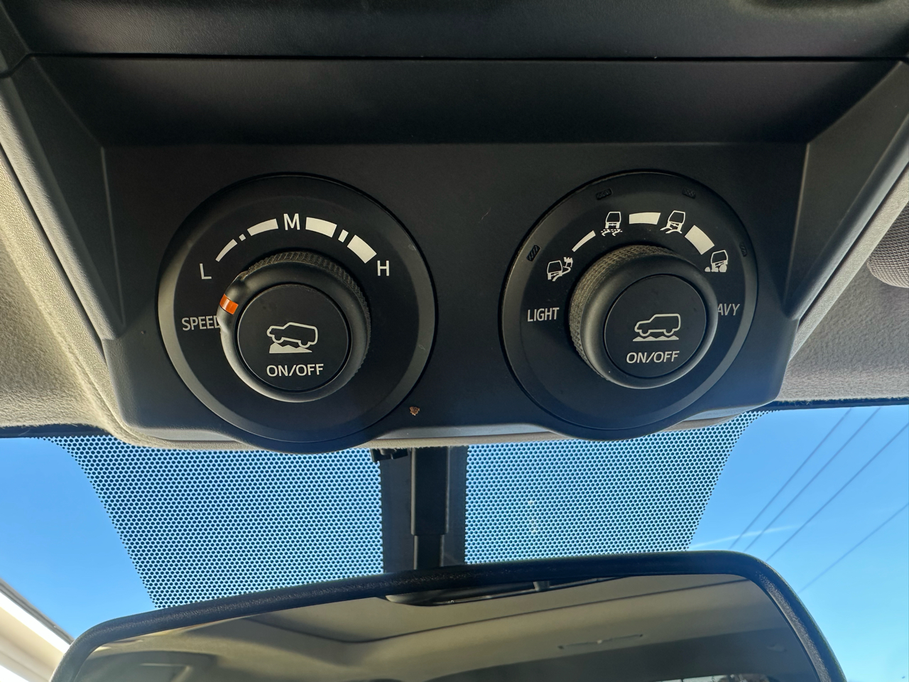 Toyota 4Runner TRD Off Road Premium 4WD (Natl) 2018