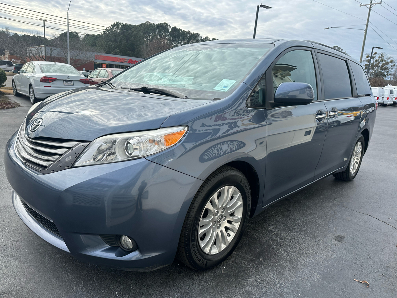 Toyota Sienna 5dr 8-Pass Van XLE Premium FWD (Natl) 2015