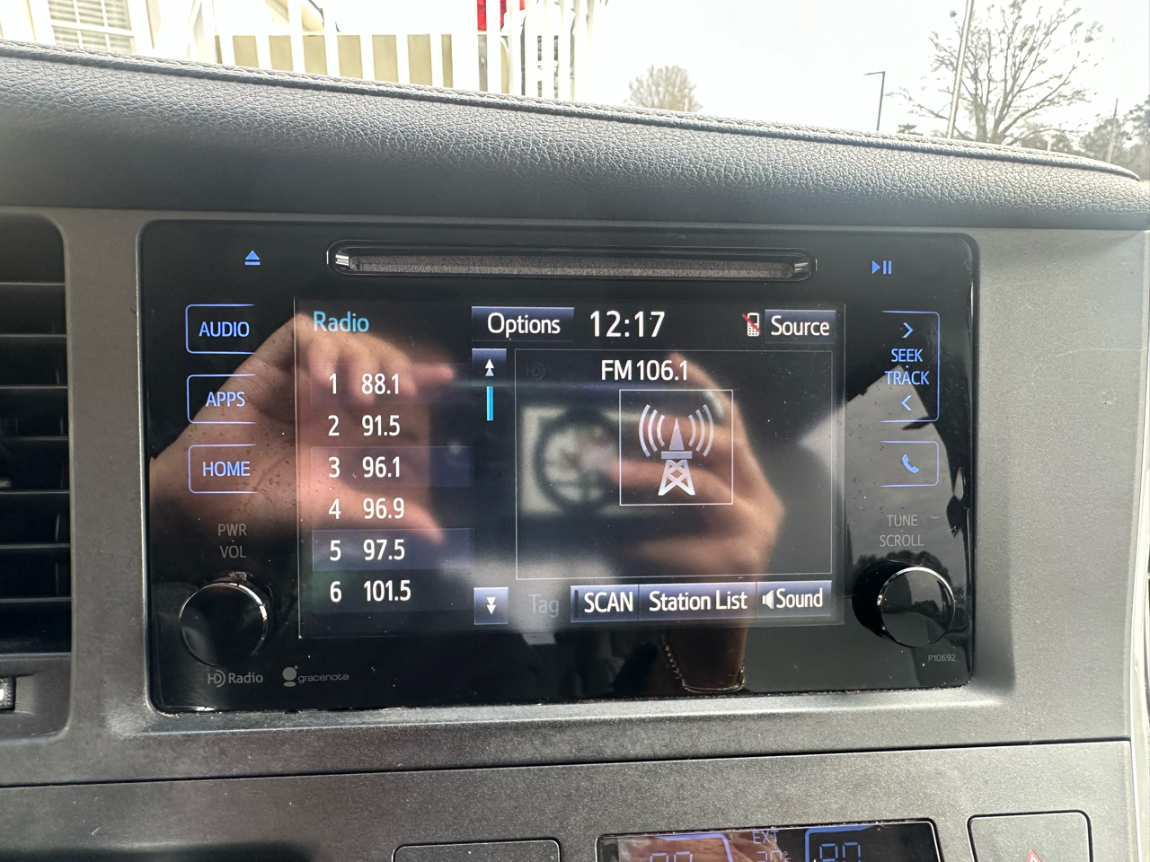 Toyota Sienna 5dr 8-Pass Van XLE Premium FWD (Natl) 2015