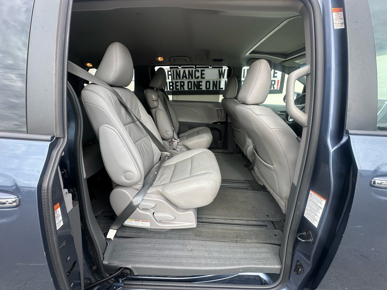 Toyota Sienna 5dr 8-Pass Van XLE Premium FWD (Natl) 2015