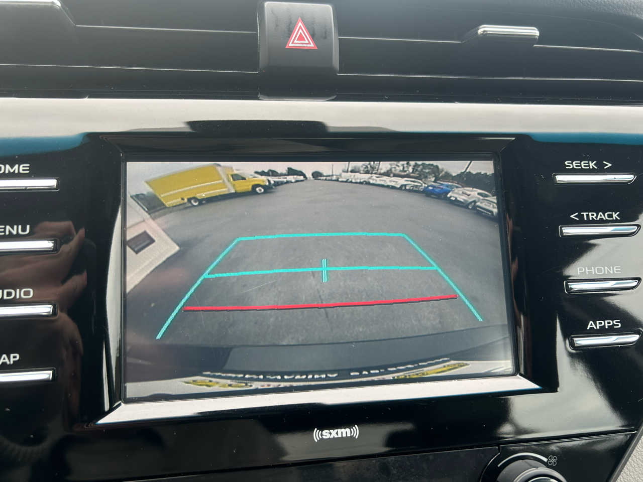 Toyota Camry SE 2020