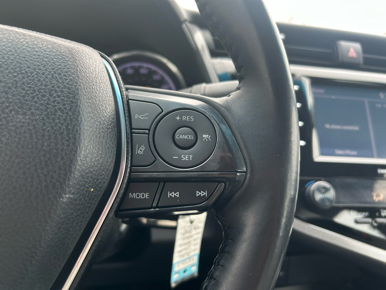 Toyota Camry SE 2020