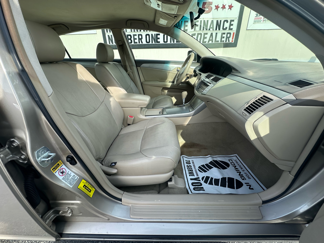 Toyota Avalon 4dr Sdn Touring (Natl) 2008