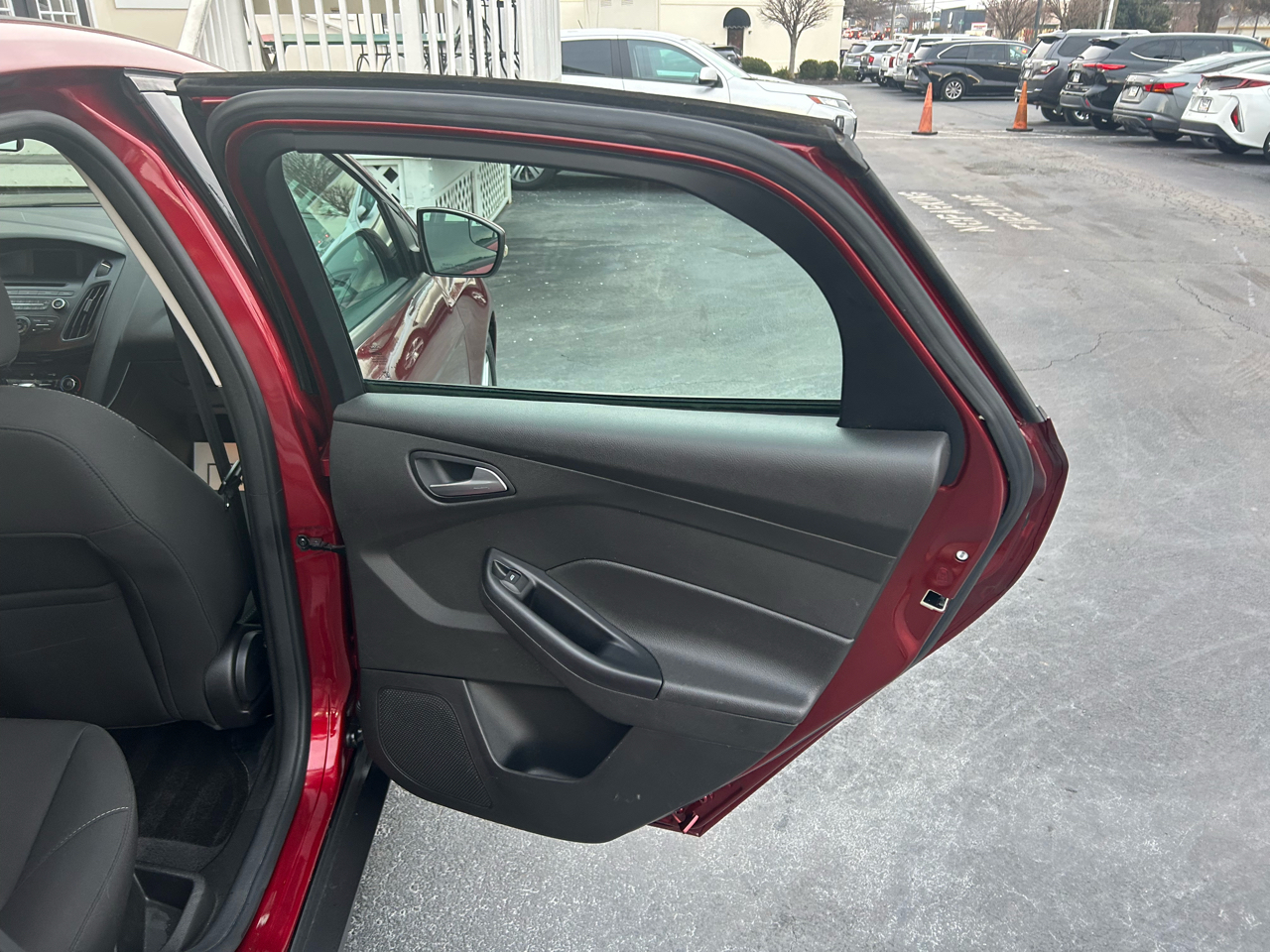 Ford Focus 5dr HB SE 2016