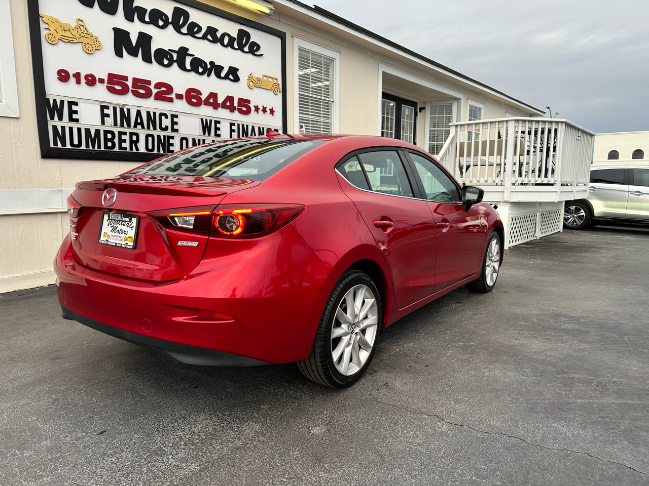Mazda Mazda3 4-Door Grand Touring Auto 2017