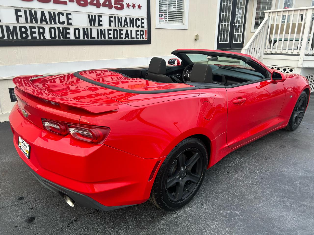 Chevrolet Camaro 2dr Conv 1LT 2019