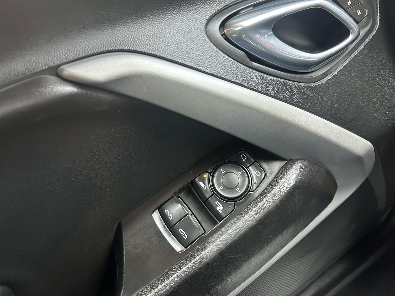 Chevrolet Camaro 2dr Conv 1LT 2019