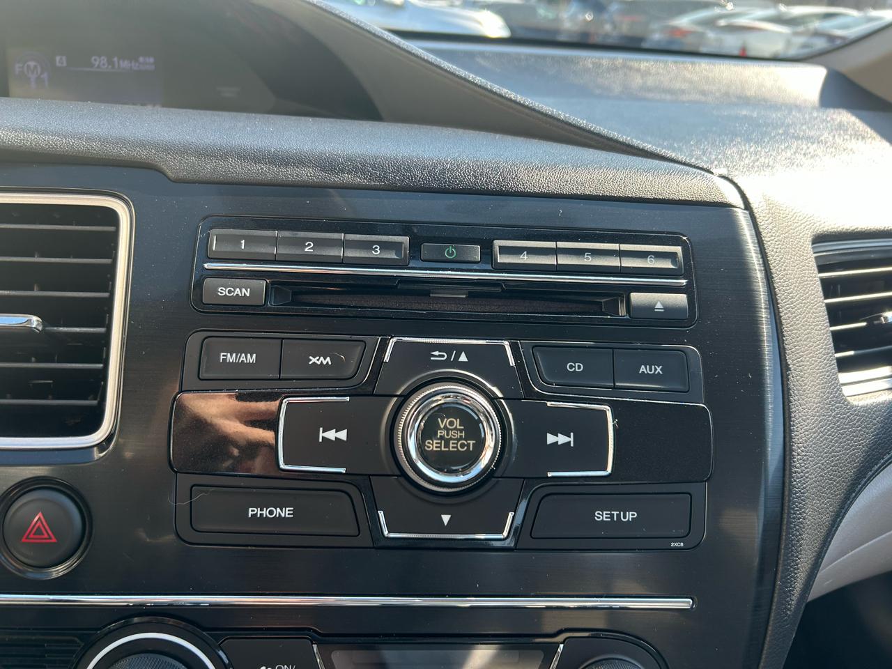 Honda Civic Hybrid 4dr Sdn L4 CVT 2013