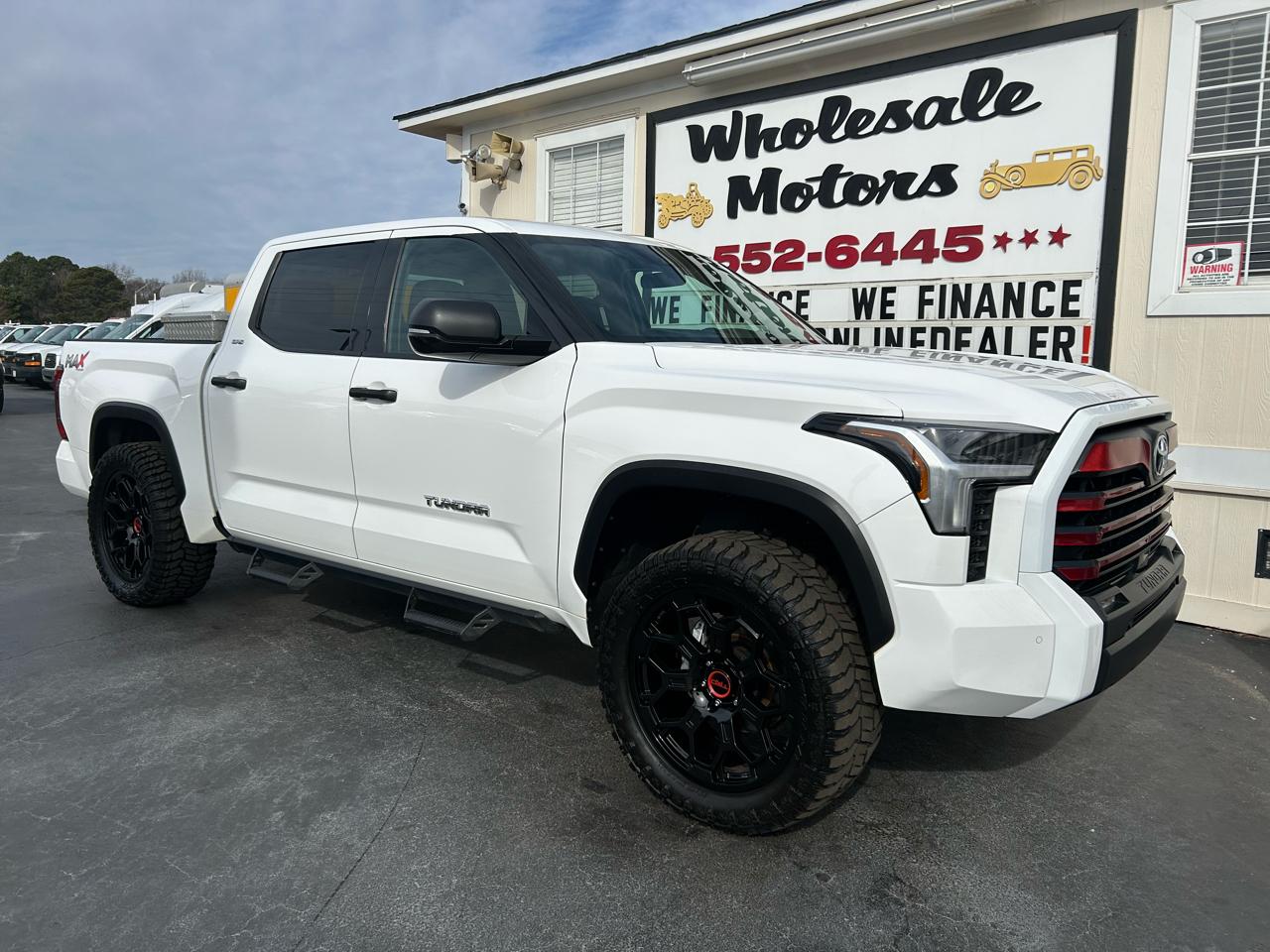 Toyota Tundra 2WD  2022