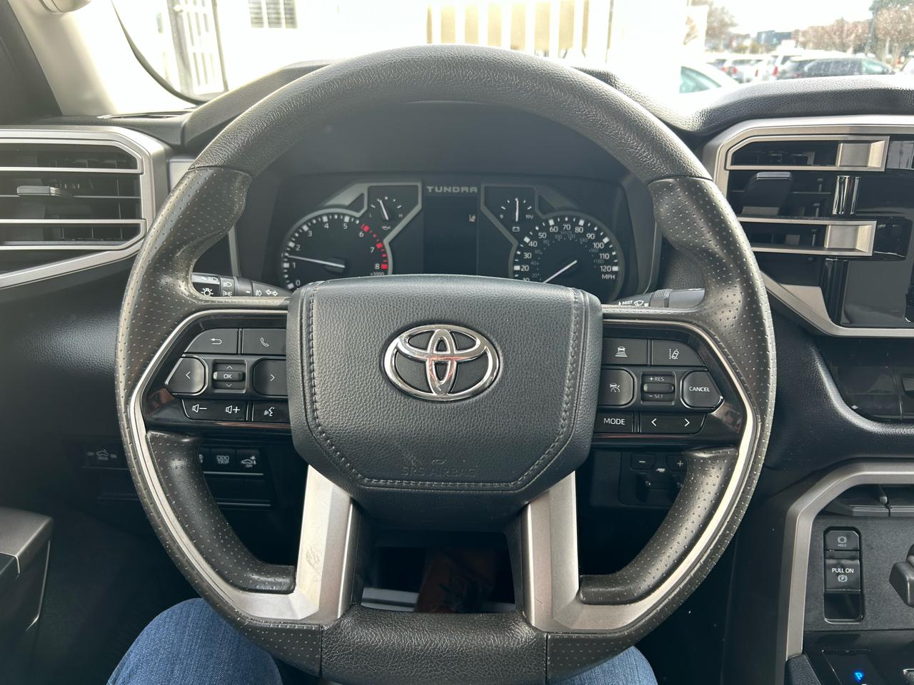 Toyota Tundra 2WD  2022