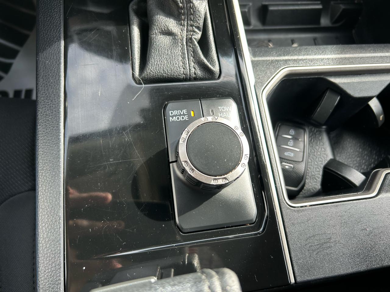 Toyota Tundra 2WD  2022