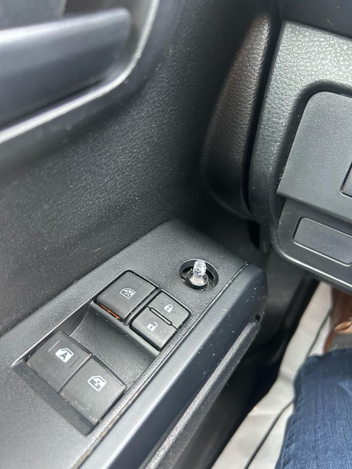 Toyota Tacoma 2WD  2023