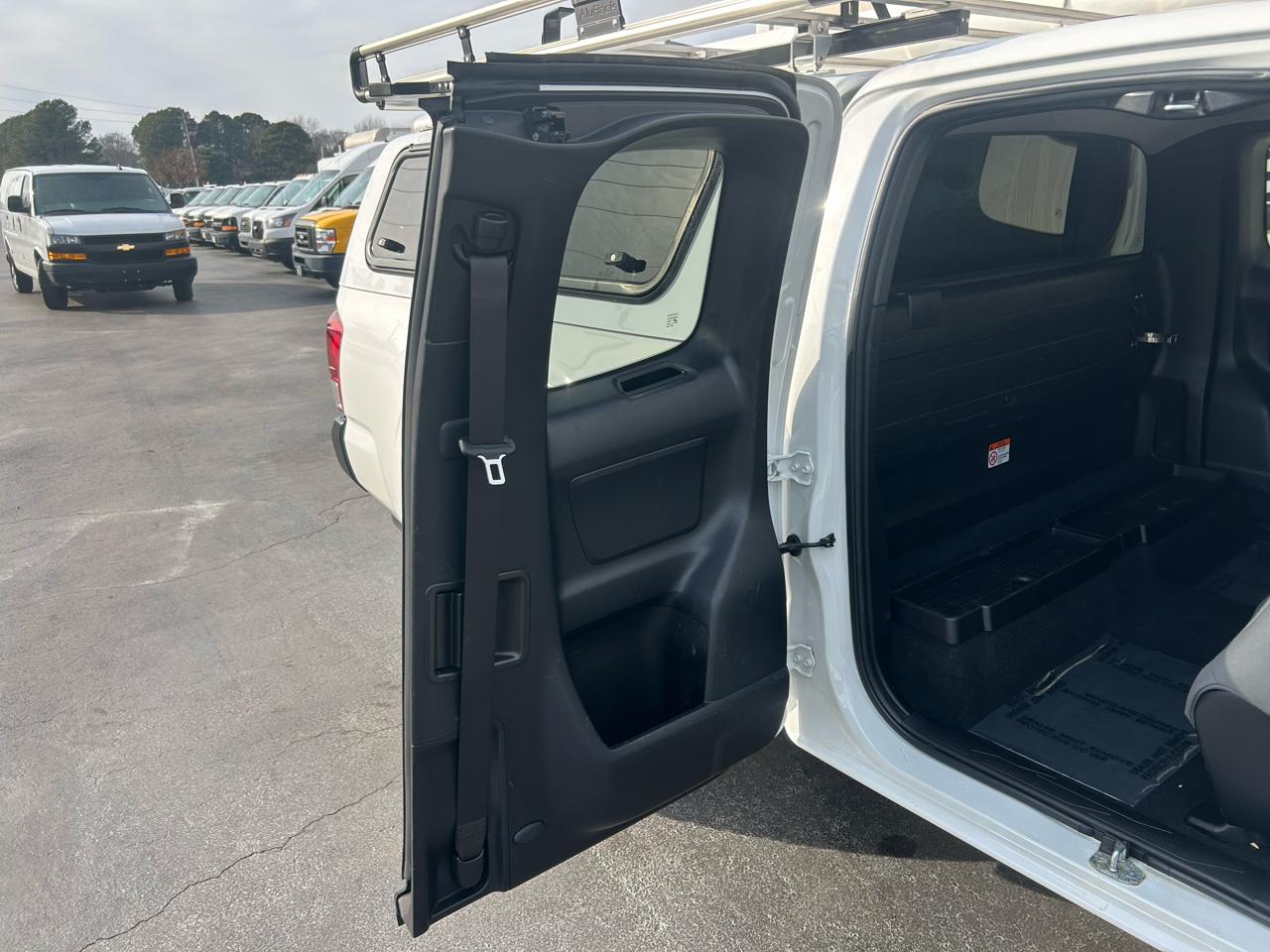 Toyota Tacoma 2WD  2023