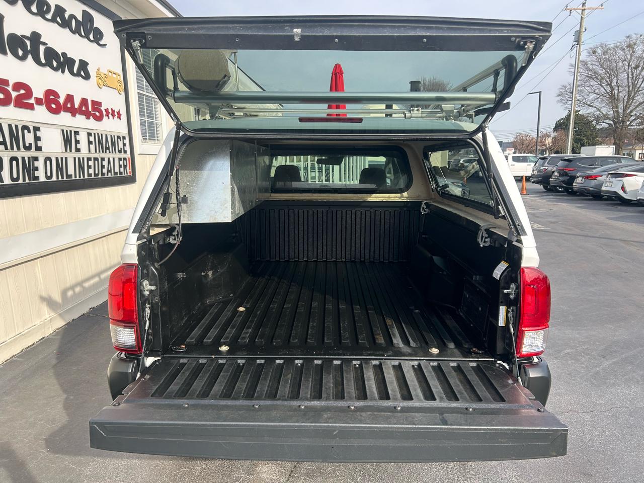 Toyota Tacoma 2WD  2023