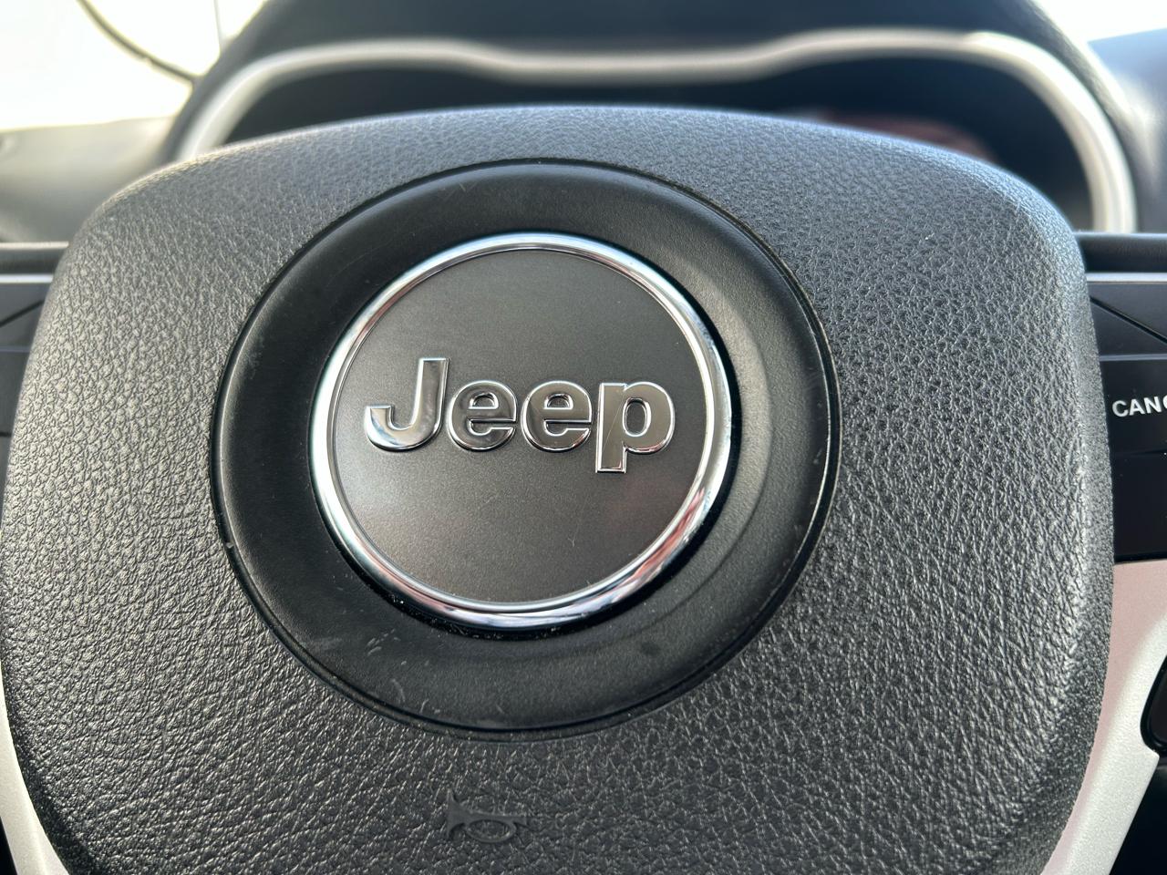 Jeep Cherokee Latitude Plus 4x4 2018