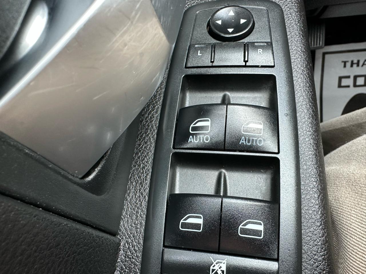 RAM 2500 Tradesman 4x4 Crew Cab 6'4" Box 2019