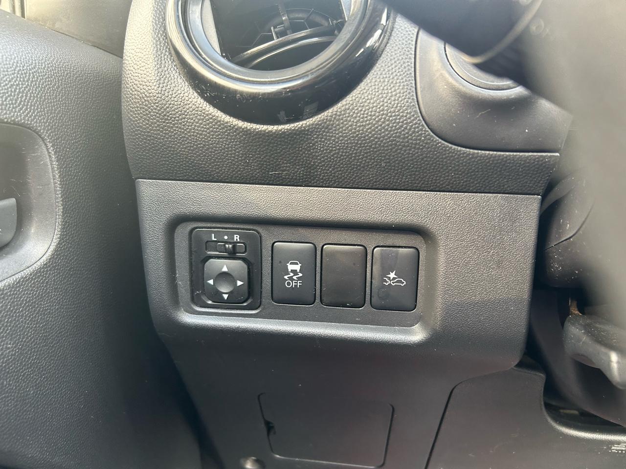 Mitsubishi Mirage G4  2024