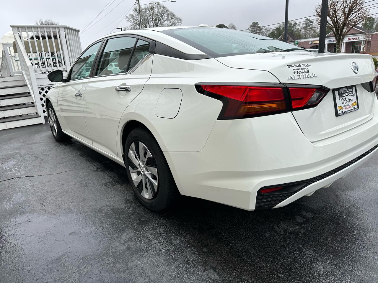 Nissan Altima 2.5 S Sedan 2019