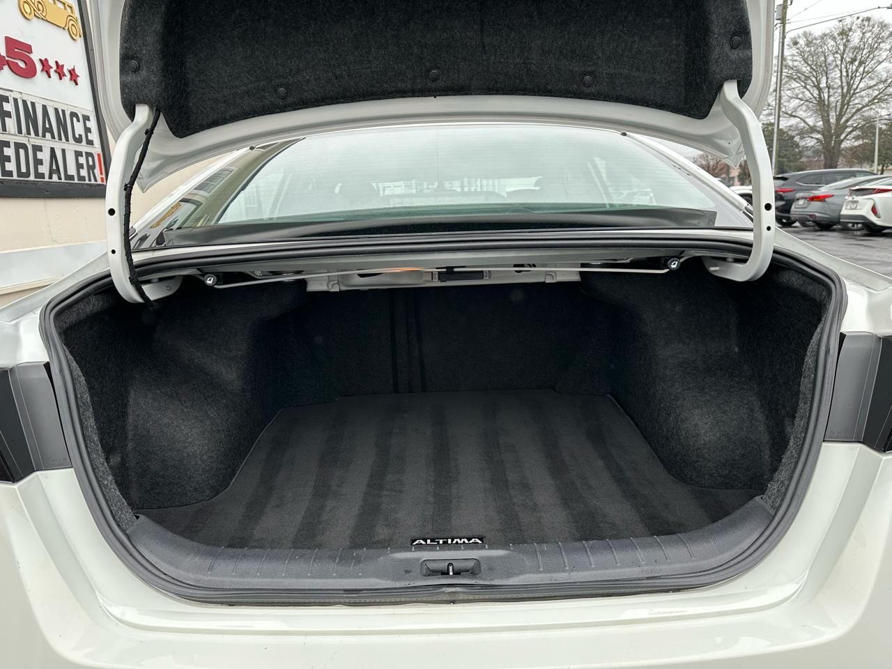 Nissan Altima 2.5 S Sedan 2019