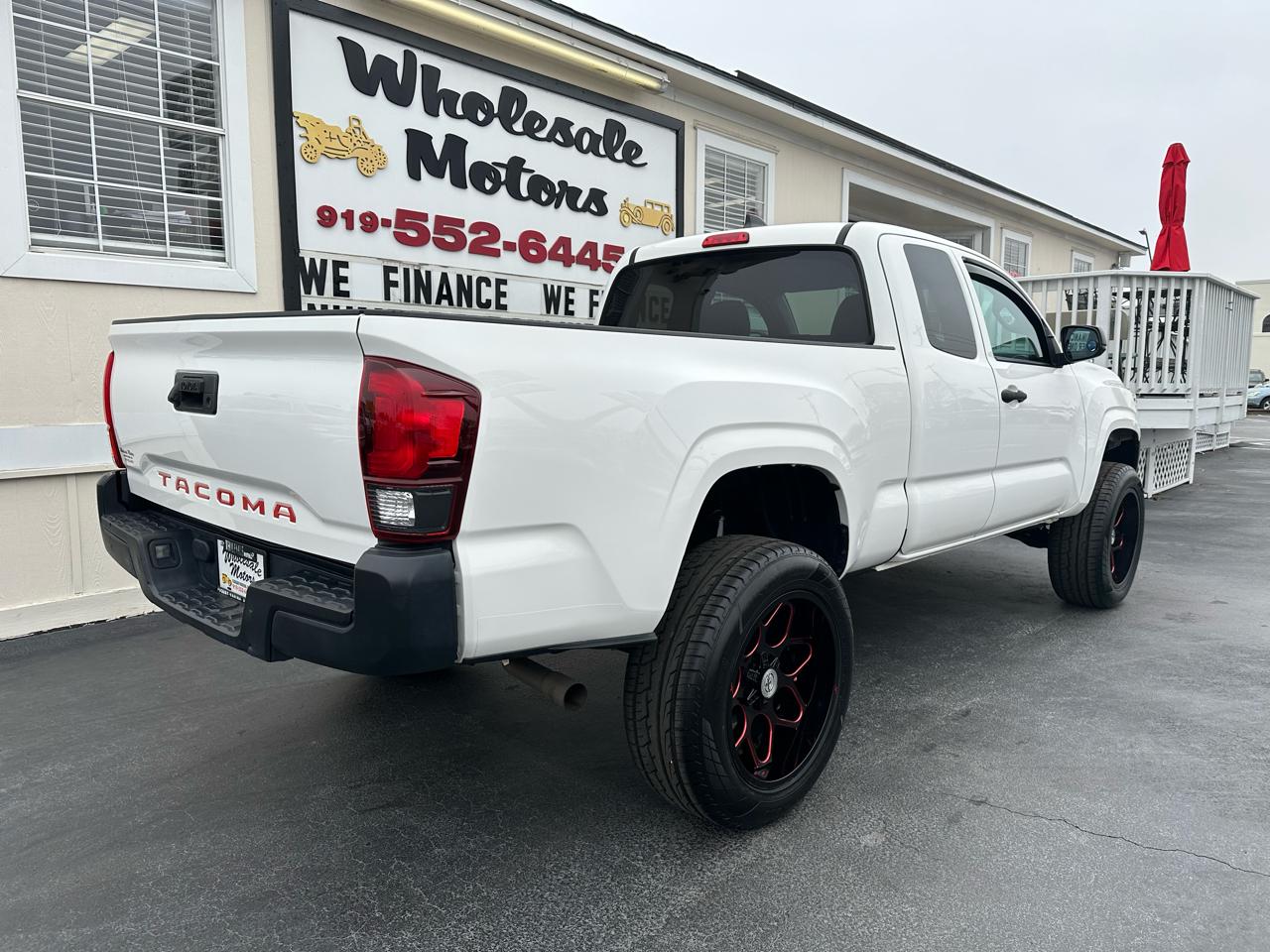 Toyota Tacoma 2WD SR5 Access Cab 6' Bed I4 AT (Natl) 2021