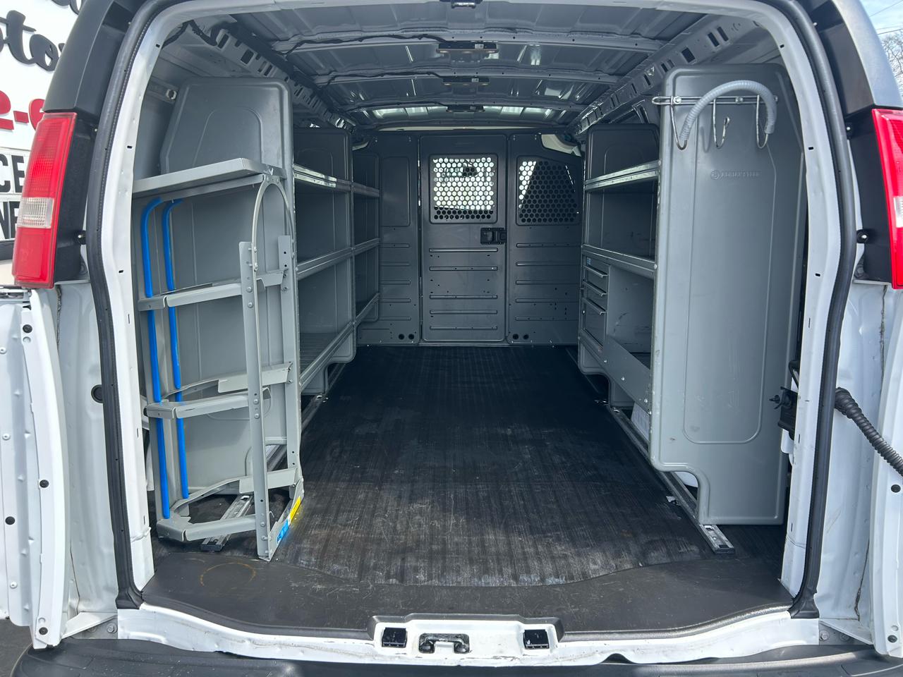 Chevrolet Express  2022