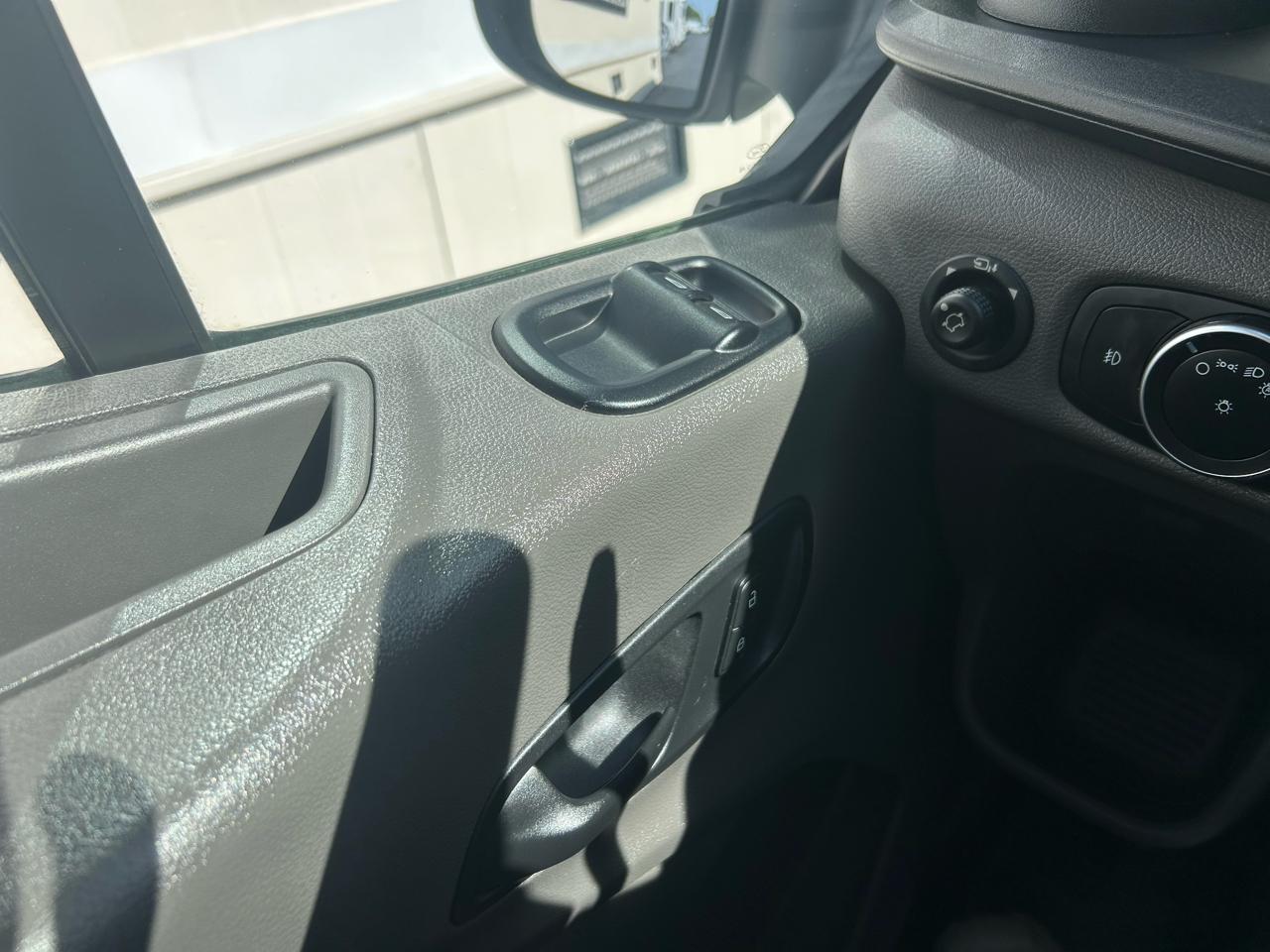 Ford Transit 150  2020