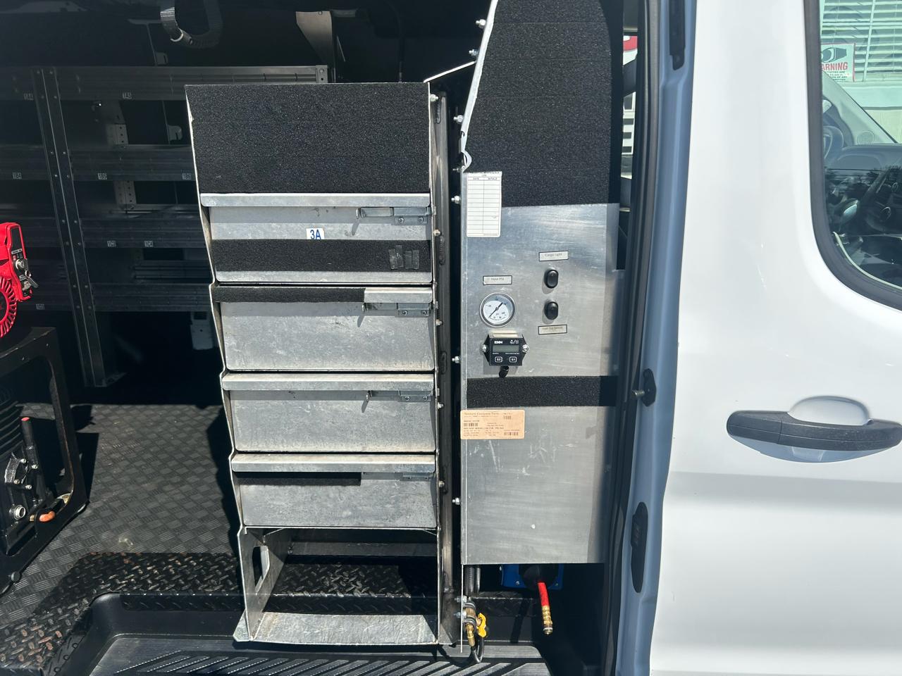 Ford Transit 150  2020