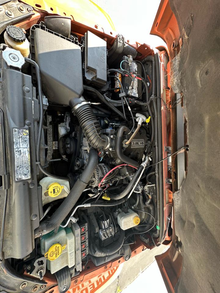 Jeep Wrangler Unlimited 4WD 4dr Sahara 2011