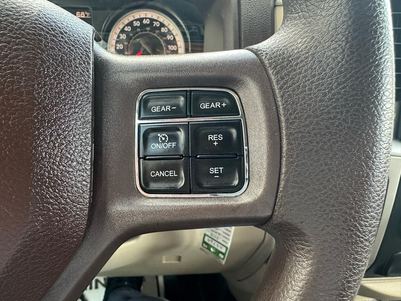 RAM 1500 SLT 4x4 Crew Cab 5'7" Box 2018