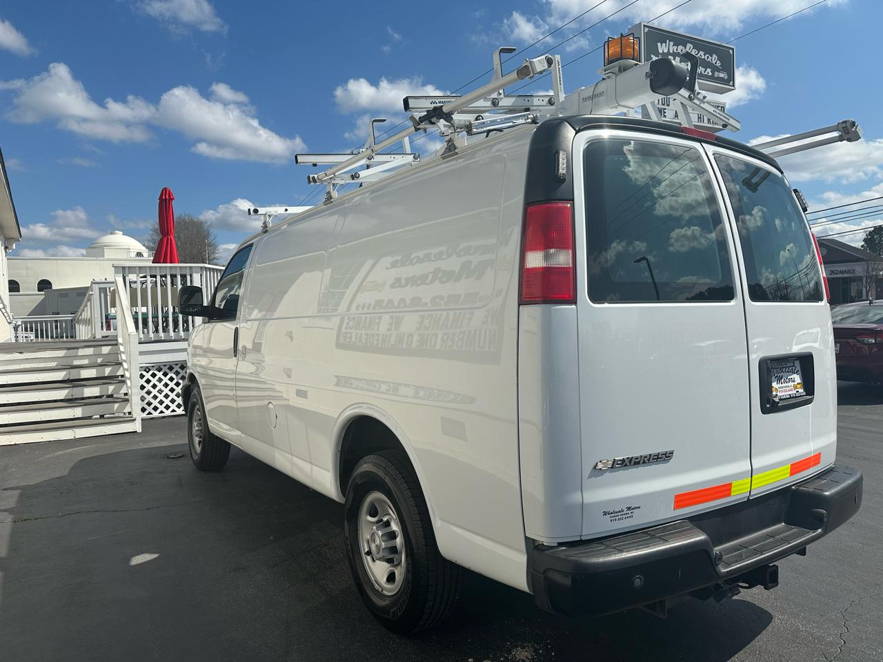 Chevrolet Express Cargo Van RWD 2500 135" 2019